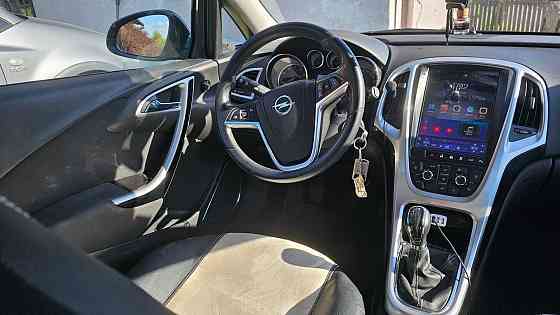 Opel Astra J 2010 – pierwszy właściciel Warszawa
