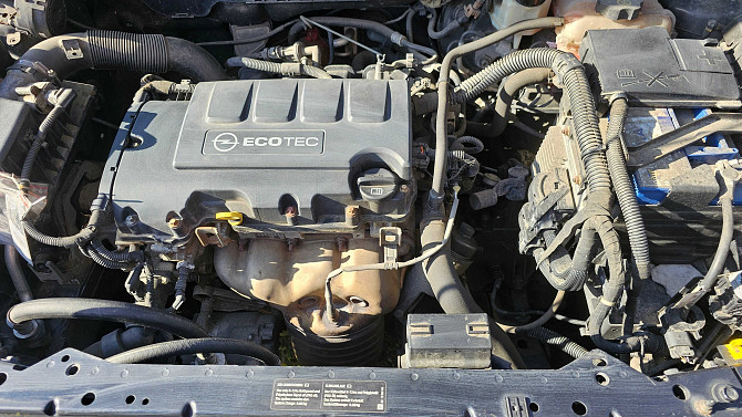 Opel Astra J 2010 – pierwszy właściciel Warschau - photo 2