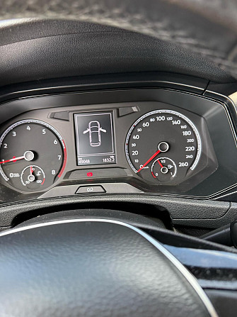 Volkswagen T-Roc 2019 - Benzyna, manualna, niski przebieg Warszawa - photo 1