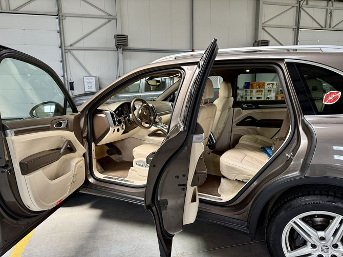 Porsche Cayenne - niezawodny SUV z bogatym wyposażeniem Oława - photo 8