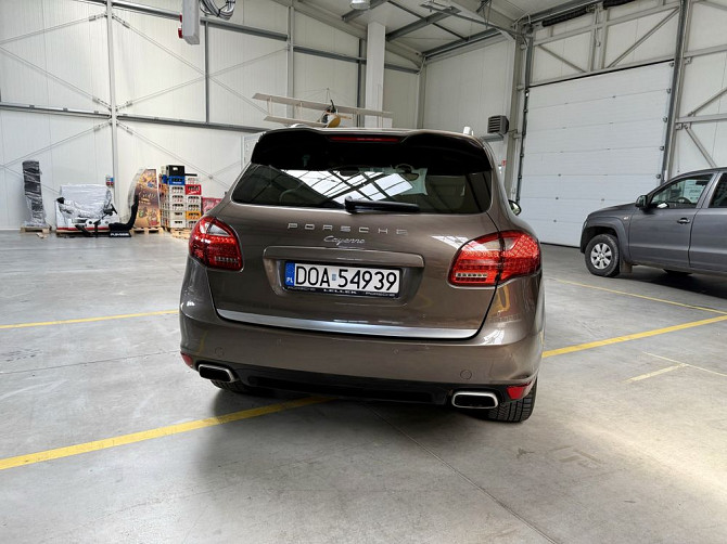 Porsche Cayenne - niezawodny SUV z bogatym wyposażeniem Oława - photo 1