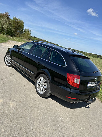 Skoda Superb 2010, Diesel, 200KM, Automat Warszawa - photo 3