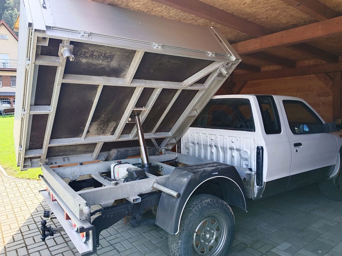Nissan NP300 Pickup 4x4, wywrot, reduktor Warszawa - photo 2