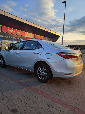 Toyota Corolla 2017 - niski przebieg, pierwszy właściciel Warszawa - photo 4