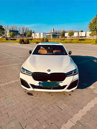 BMW Seria 5 Sedan 2021, bogate wyposażenie Warszawa