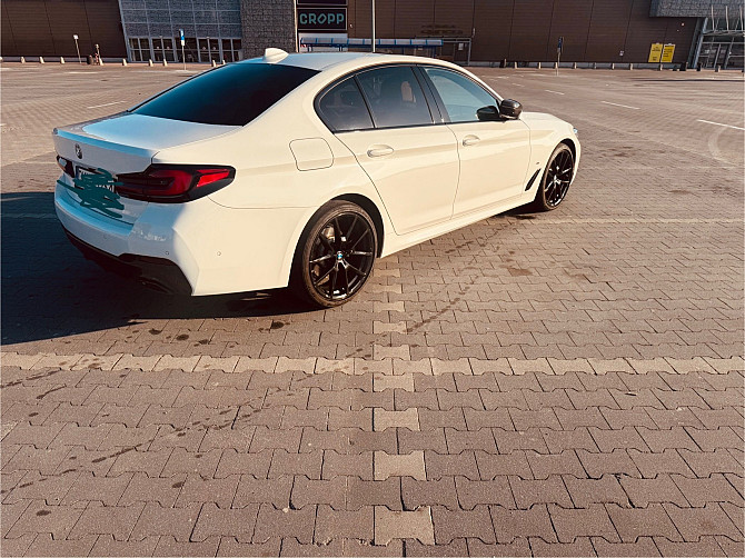 BMW Seria 5 Sedan 2021, bogate wyposażenie Warszawa - photo 3