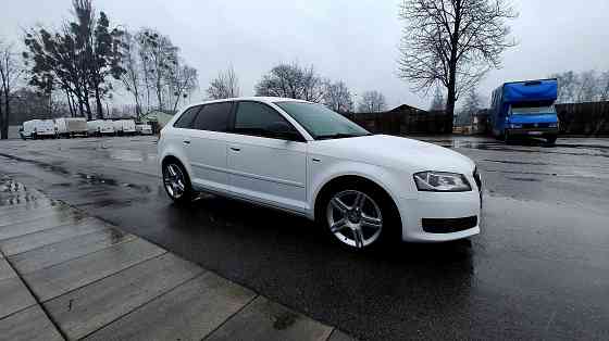 Audi A3 8P 2010 – doskonały stan, bogate wyposażenie Warszawa