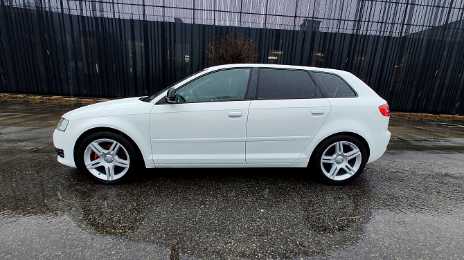 Audi A3 8P 2010 – doskonały stan, bogate wyposażenie Warszawa - photo 2
