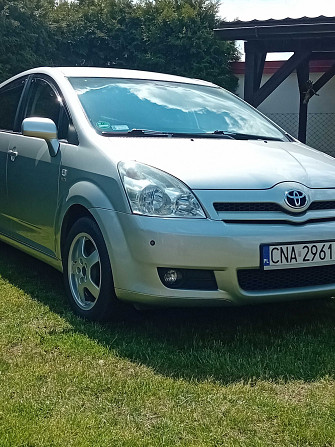 Toyota Corolla Verso 1.8 LPG w świetnym stanie Warszawa - photo 1