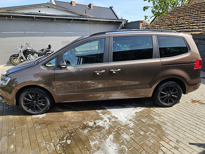Volkswagen Sharan 2013 - uszkodzony, do rejestracji Warszawa - photo 2