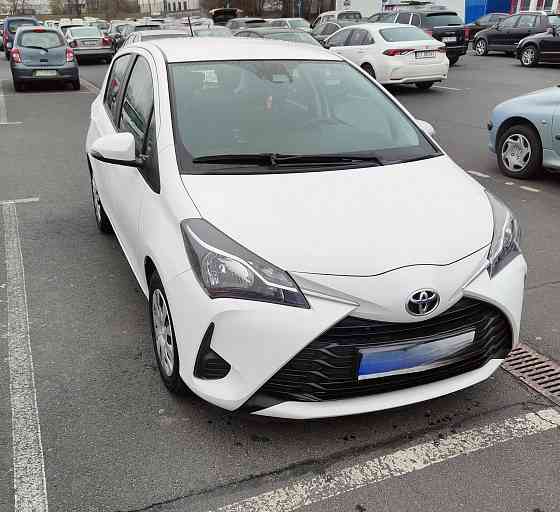 Toyota Yaris 2019, Benzyna, Sedan, Manualna Warszawa