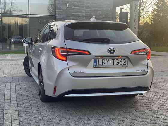 Toyota Corolla Hybrid 1.8 Kombi – świetny stan Warszawa
