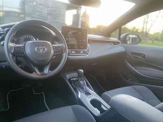 Toyota Corolla Hybrid 1.8 Kombi – świetny stan Warszawa