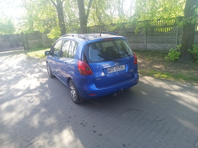 Toyota Corolla Verso na sprzedaż – niezawodny hatchback Warszawa - photo 1