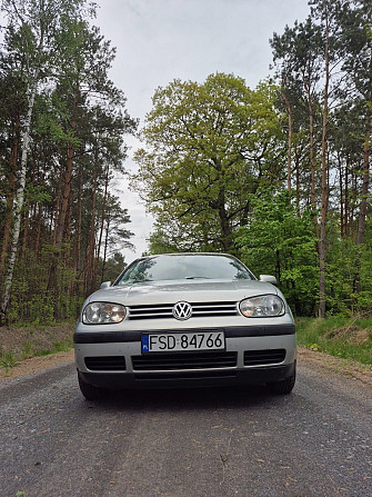 Volkswagen Golf 1.4 Benzyna | Sprawny, klimatyzacja | Niedrogi Warschau - photo 2
