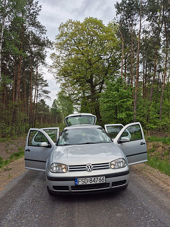 Volkswagen Golf 1.4 Benzyna | Sprawny, klimatyzacja | Niedrogi Warschau - photo 6