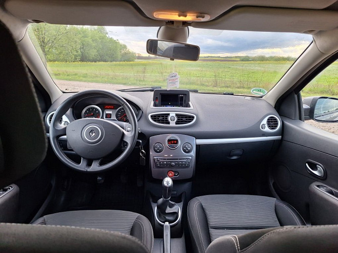 Renault Clio 3 2012 Benzyna, zadbane auto Warszawa - photo 8