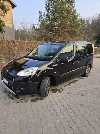 Peugeot Partner LPG, 2013, zadbany, sprawny Warszawa - photo 8