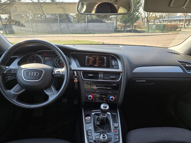 Audi A4 2.0 TDI S-line, świetny stan Warszawa - photo 2