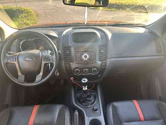 Ford Ranger Wildtrak - niezawodny terenowy pickup Warszawa