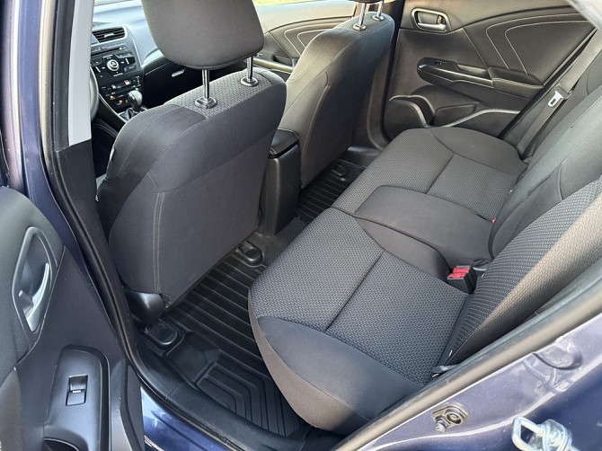 Honda Civic 1.8 Benzyna, świetny stan, serwisowany Srodmiescie - foto 8