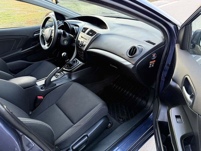 Honda Civic 1.8 Benzyna, świetny stan, serwisowany Srodmiescie - foto 1