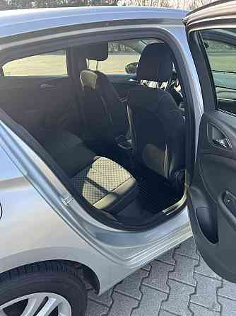 Opel Astra 2017 w dobrym stanie Warszawa
