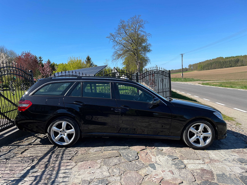 Mercedes E Klasa W212 Kombi 250 CDI – dynamiczny i oszczędny Varsovia - foto 4