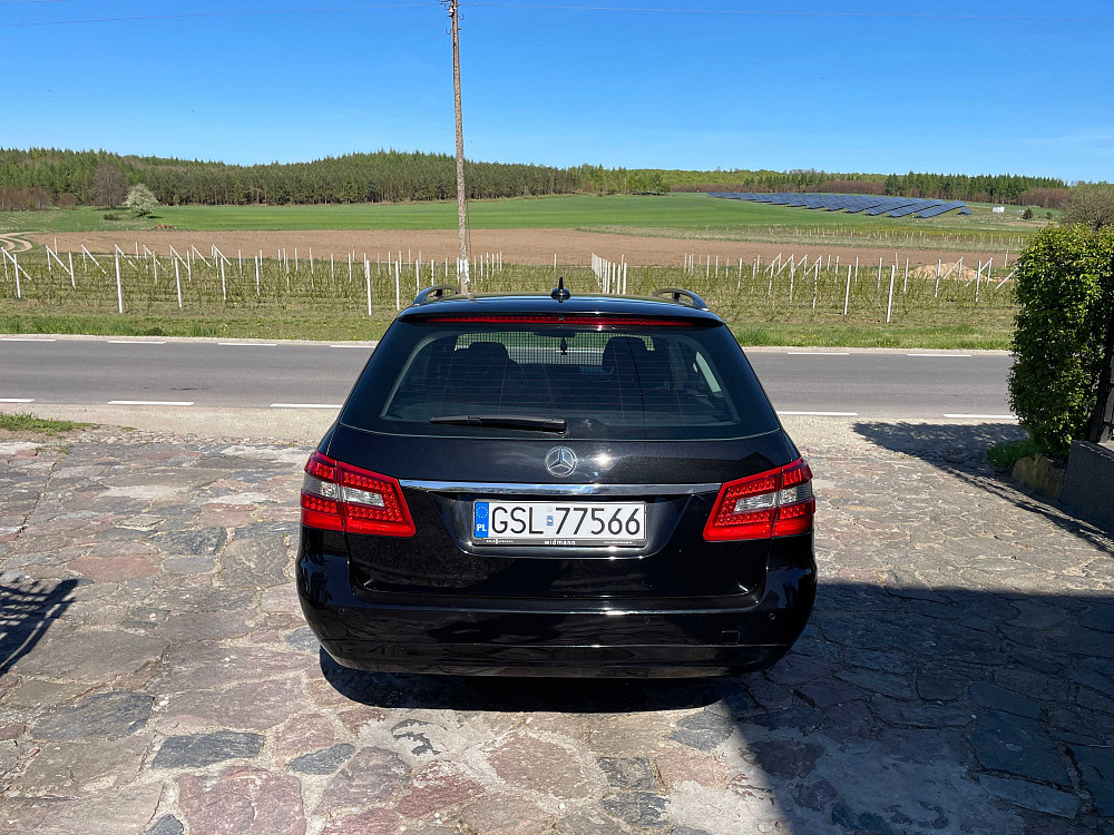 Mercedes E Klasa W212 Kombi 250 CDI – dynamiczny i oszczędny Varsovia - foto 1