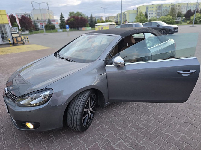 Volkswagen Golf Cabriolet 2014 - Idealny stan Warsaw - photo 2