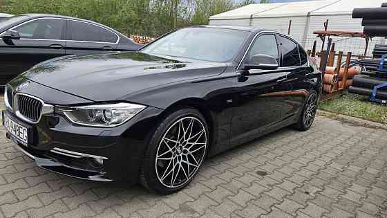 BMW Seria 3 F30 328i - dynamiczny sedan w świetnym stanie Warszawa
