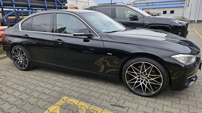 BMW Seria 3 F30 328i - dynamiczny sedan w świetnym stanie Варшава - изображение 5