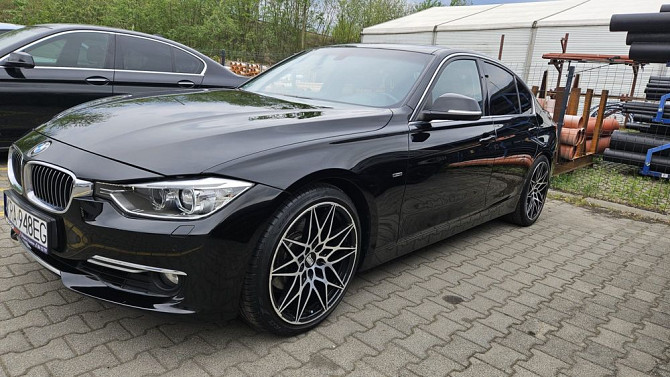 BMW Seria 3 F30 328i - dynamiczny sedan w świetnym stanie Варшава - изображение 2