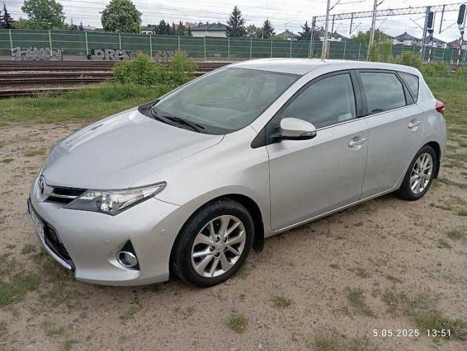 Toyota Auris Executive 1.6 132KM - Serwisowana, Kamera cofania, Tempomat Warszawa - photo 1