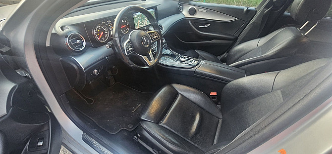 Mercedes W213 E 200 Diesel – komfort i nowoczesność Warszawa - photo 1