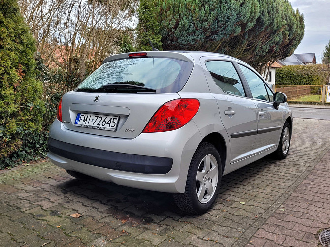 Peugeot 207 1.4 Benzyna 95 KM, 2009, Polska rejestracja Varsovie - photo 2