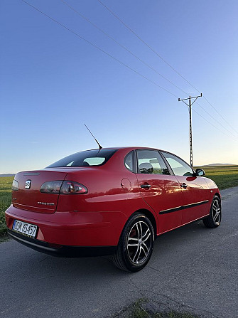 Seat Cordoba 1.4 Benzyna 100 KM - Sedan Варшава - изображение 3