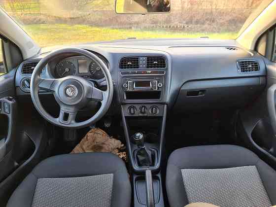 Volkswagen Polo 2013 – zadbany, w bardzo dobrym stanie Warsaw