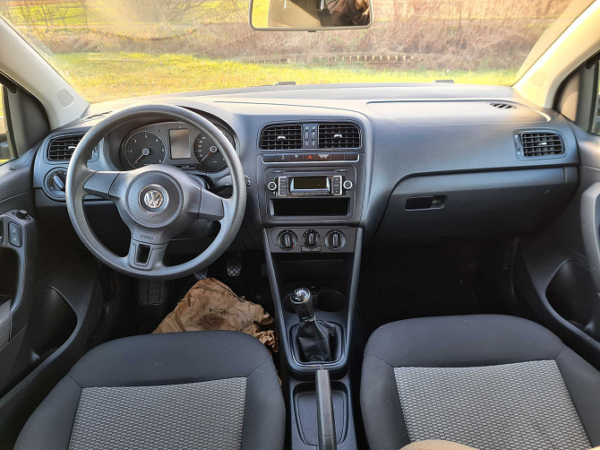 Volkswagen Polo 2013 – zadbany, w bardzo dobrym stanie Warsaw - photo 6