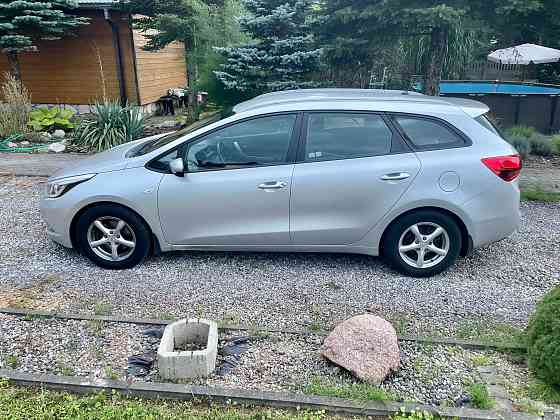 Kia Ceed 1.6 Diesel Kombi - Serwis ASO, bezwypadkowy Warszawa