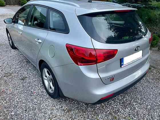 Kia Ceed 1.6 Diesel Kombi - Serwis ASO, bezwypadkowy Warszawa