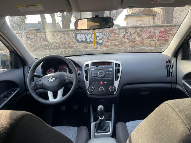 Kia Ceed 1.4i 2009 - zadbany, bezawaryjny, gotowy do jazdy Varsovia - foto 1