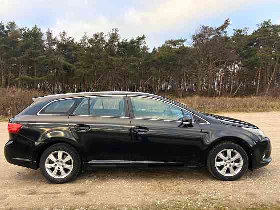 Toyota Avensis Kombi 2014 - dobrze utrzymany Warszawa