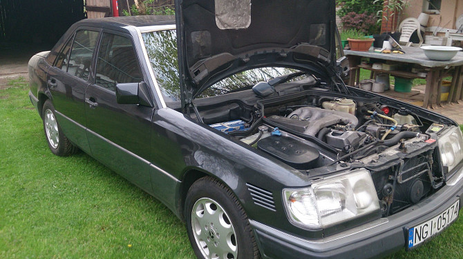 Mercedes W124 – Klasyk w świetnym stanie Warsaw - photo 1