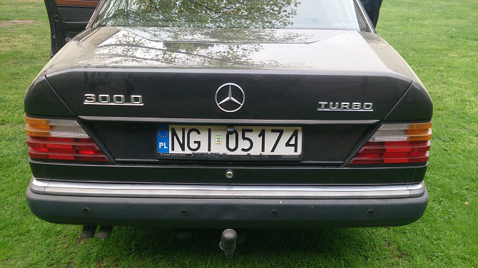 Mercedes W124 – Klasyk w świetnym stanie Warsaw - photo 5