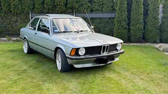 BMW 316 1978 – klasyka z automatyczną skrzynią Warsaw