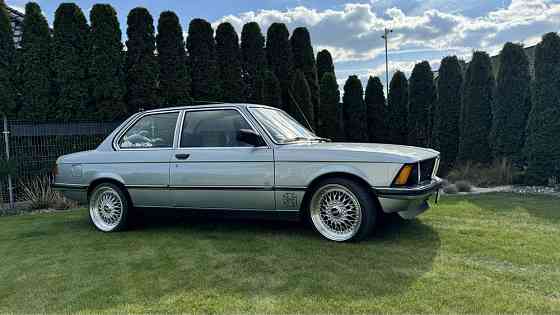 BMW 316 1978 – klasyka z automatyczną skrzynią Warsaw