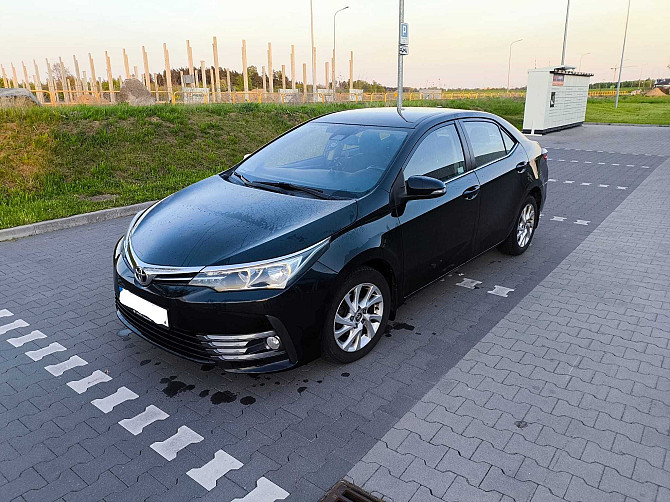 Toyota Corolla 1.6 Benzyna Comfort 2018 Warszawa - photo 6
