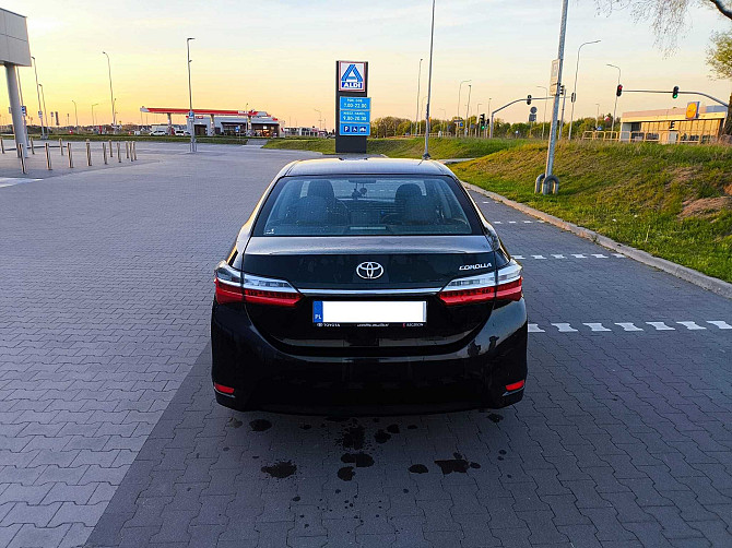 Toyota Corolla 1.6 Benzyna Comfort 2018 Warszawa - photo 5