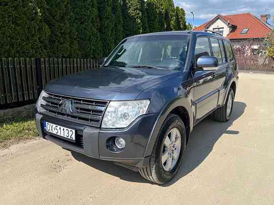 Mitsubishi Pajero 3.2 DI-D 4x4 Intense 7-osobowy Śródmieście